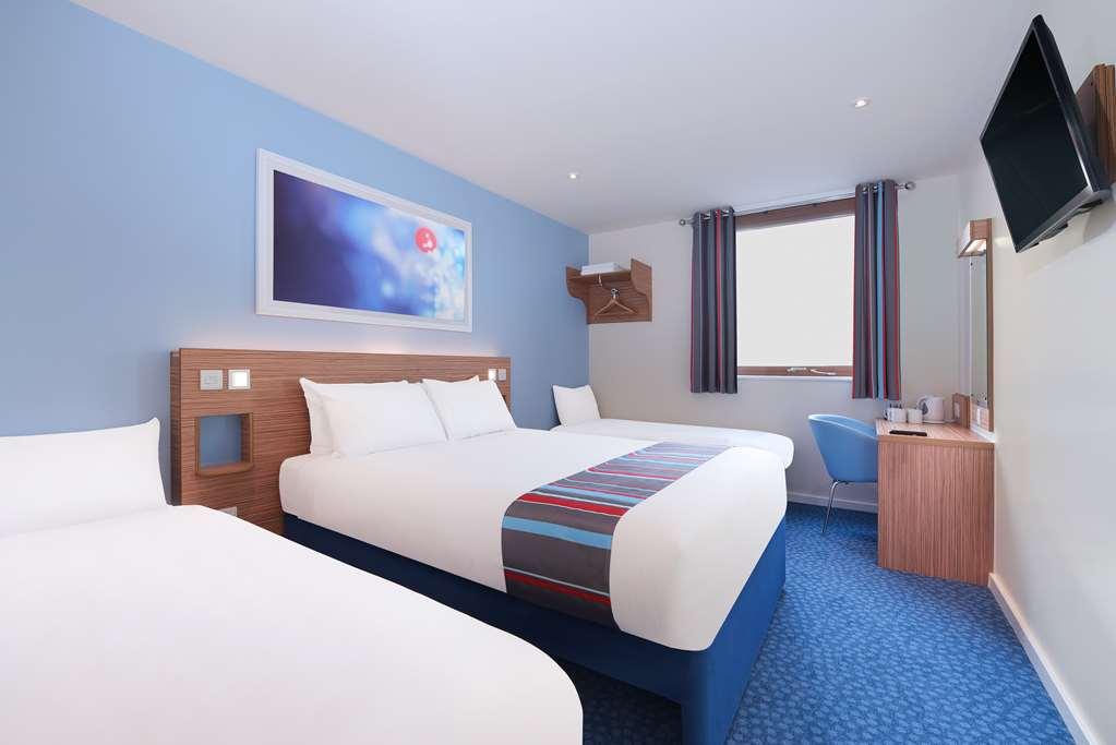 Travelodge London Feltham Zimmer foto