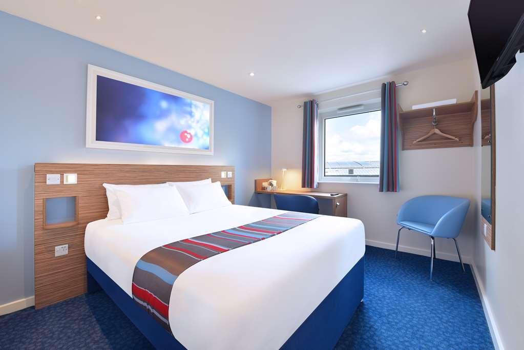Travelodge London Feltham Zimmer foto