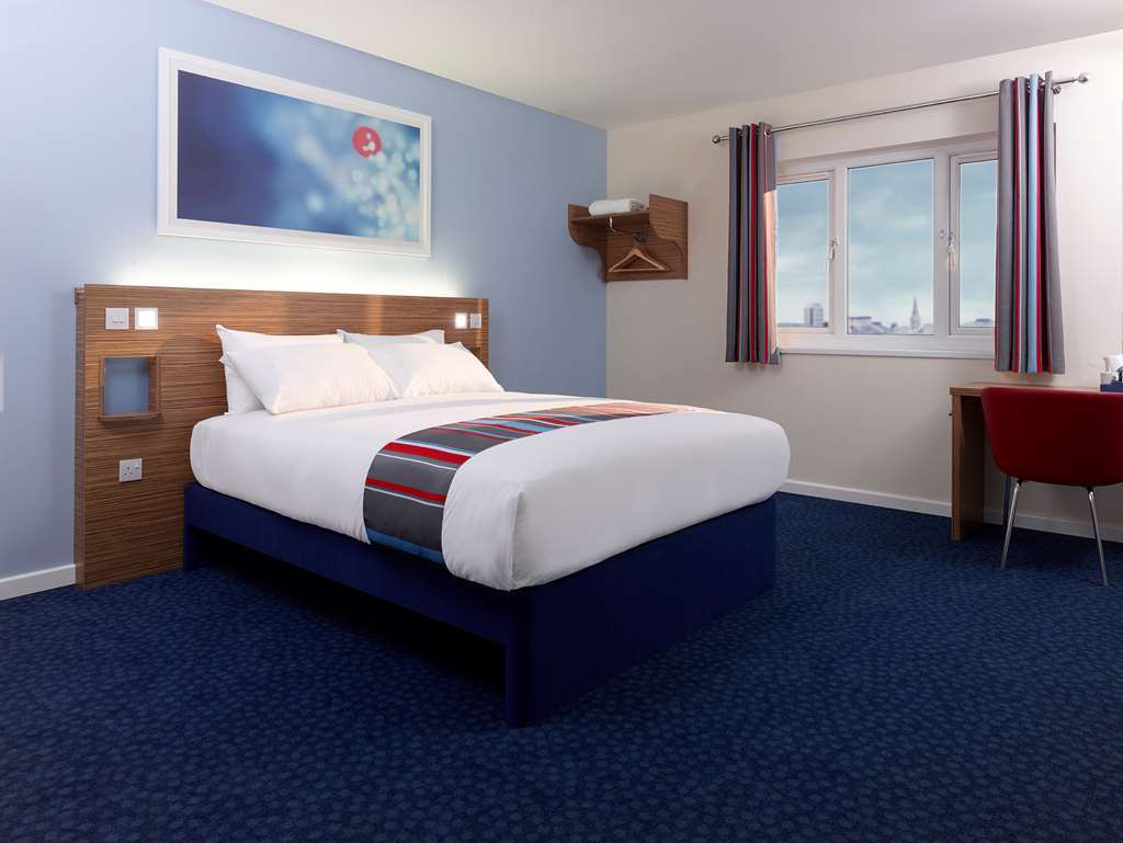 Travelodge London Feltham Zimmer foto