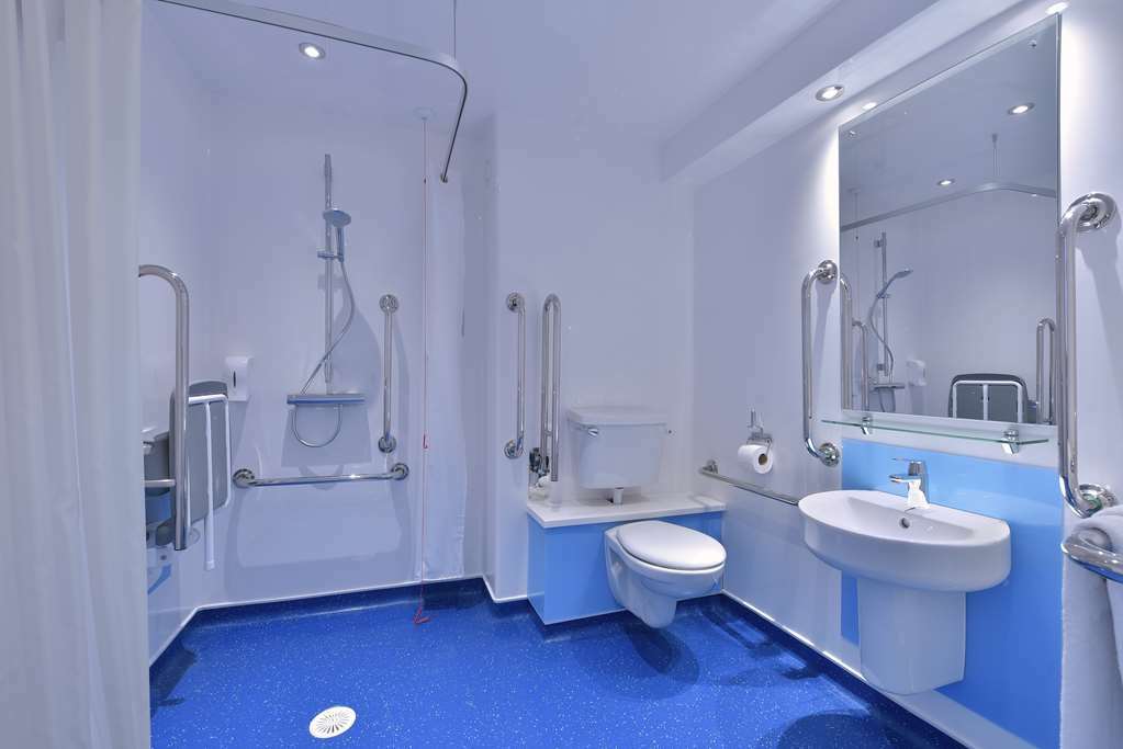 Travelodge London Feltham Zimmer foto